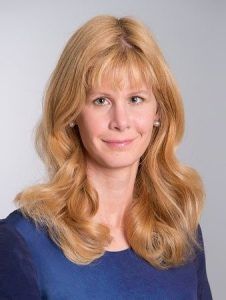 Kasey-Cross-Director-of-Product-Management-LightCyber-226x300.jpg