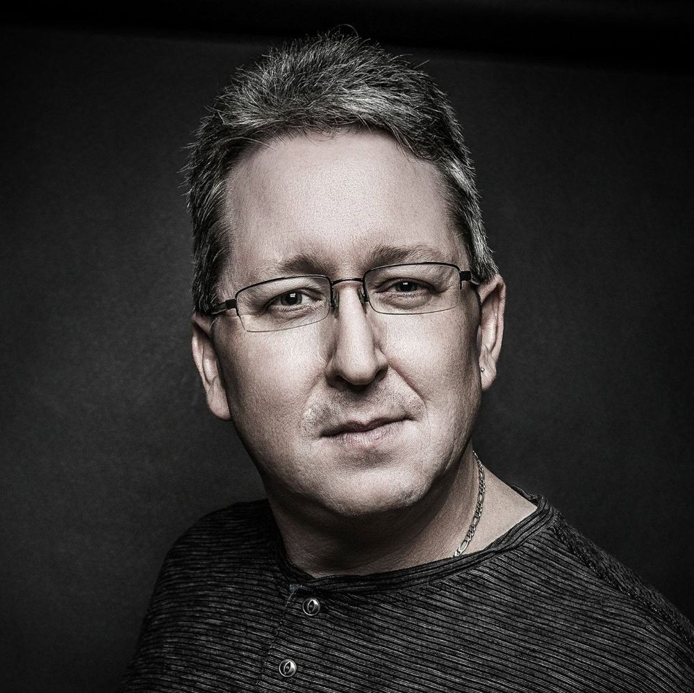 MarkBarrett1000.jpg