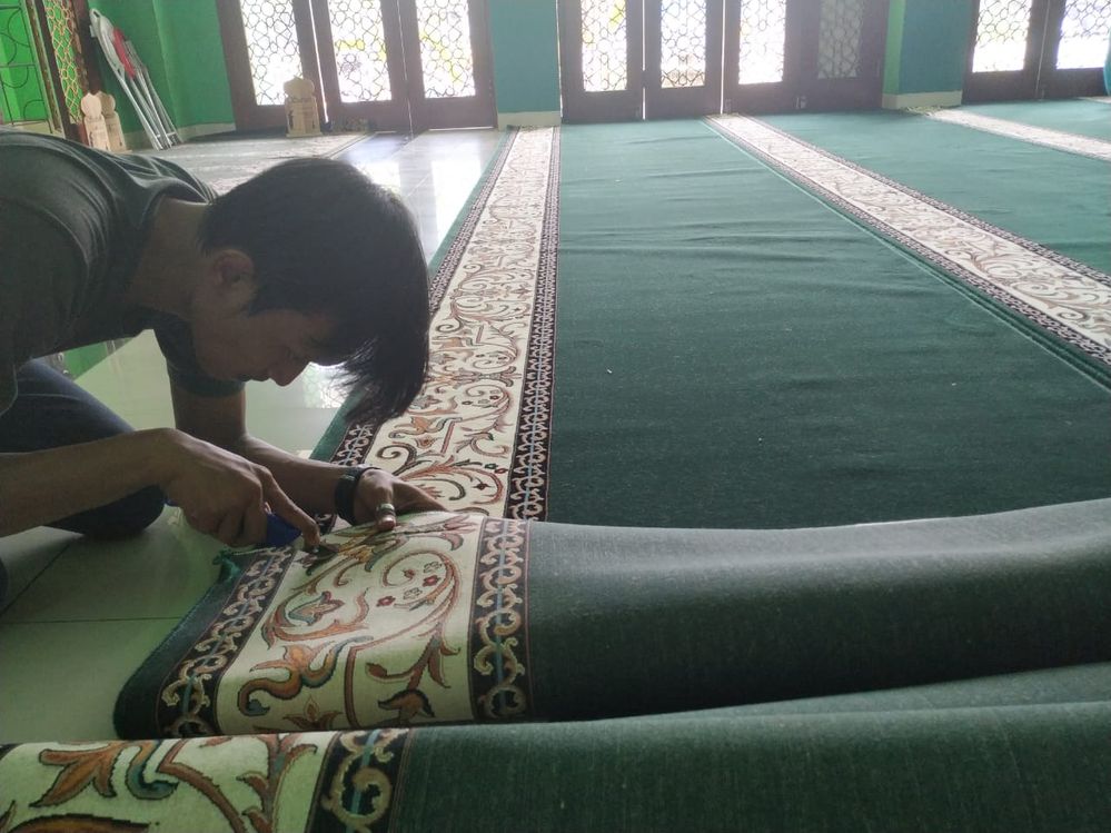 sajadah masjid.jpg