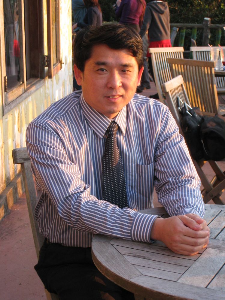 JamesLee-1.jpg