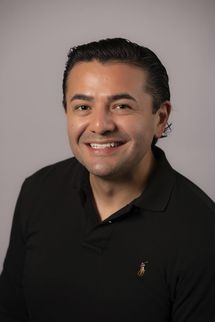 Hugo Arenas — Sr. Treasury Analyst and Lead for ¡Juntos!, the Palo Alto Networks Latinx Employee Network Group
