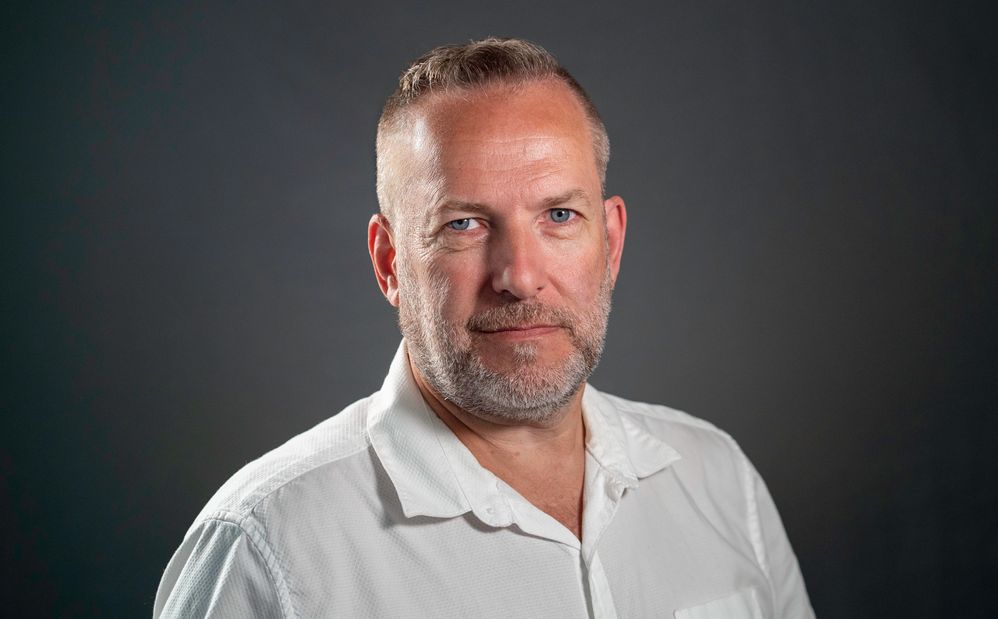 Headshot_07172019v1.jpg