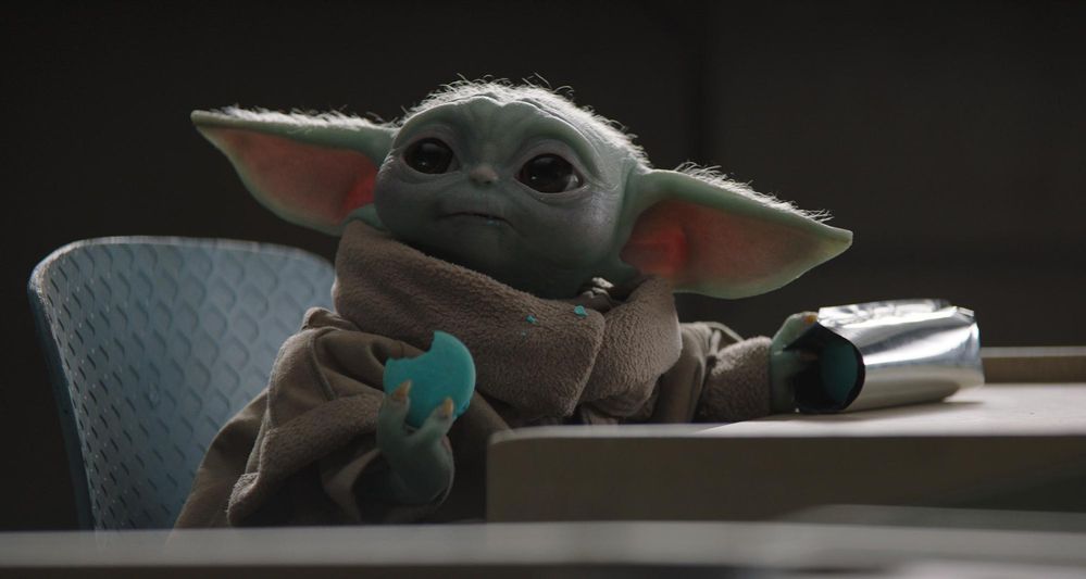 Baby-Yoda-MACARON.jpg