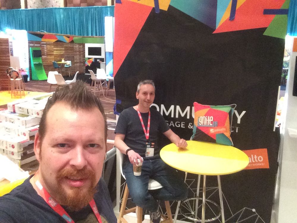 Tom and Kim catch a brief moment of downtime between the frenzy of workshops, breakout sessions, meeting our Live Community members (love that!), minting watch winners, and generally enjoying the conference.