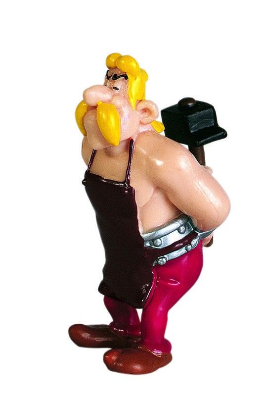 armamix-smed-med-mukkert-flot-dekoreret-figur-fra-asterix-samlerobjekt.jpg