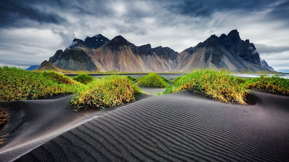 Black Beach.jfif