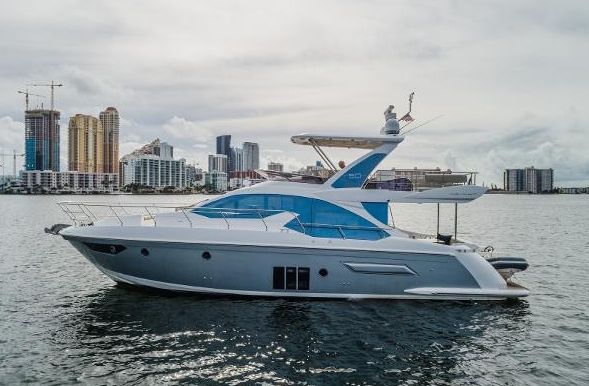 Azimut-50-Flybridge-2016_.jpg