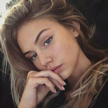 Sophia Carts profile.jpg